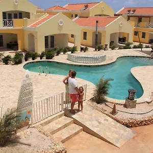 Bonaire Village , Playa Bonaire, Sint Eustatius en Saba