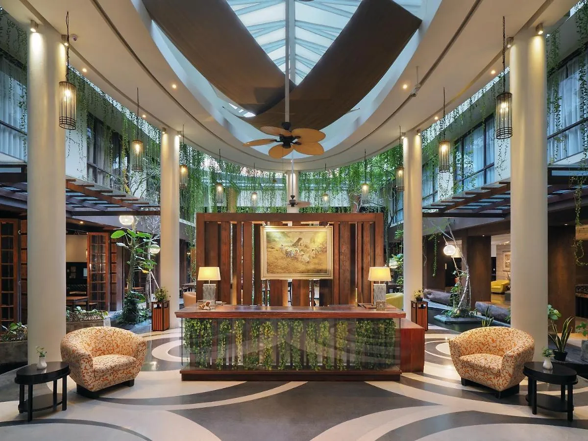Resort Swiss-Belhotel Rainforest Kuta