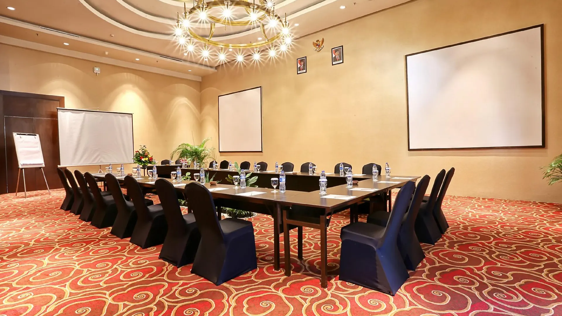 Swiss-Belhotel Rainforest Kuta Lombok