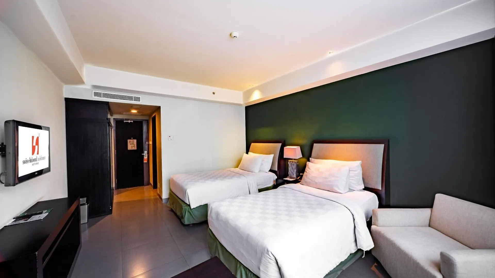 Swiss-Belhotel Rainforest Kuta Lombok