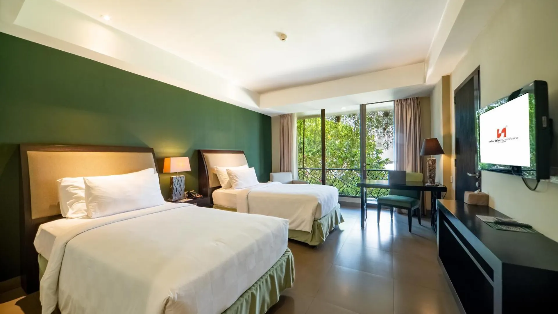 Resort Swiss-Belhotel Rainforest Kuta Lombok